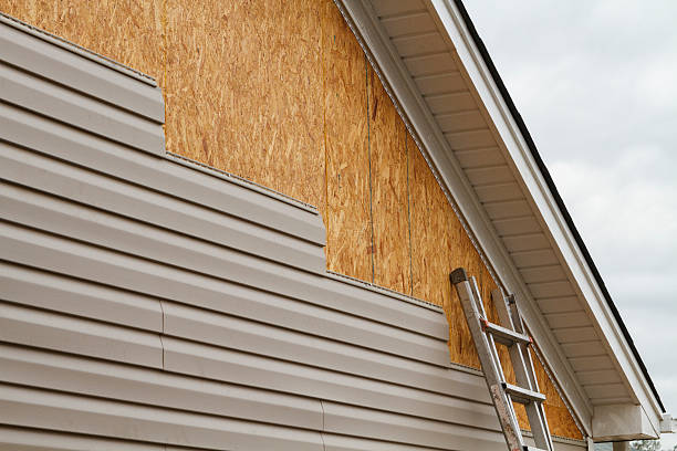 24/7 Emergency Siding Replacement experts in Fort Eustis, VA